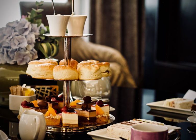 Iced Tea Jug - pastries display on rack